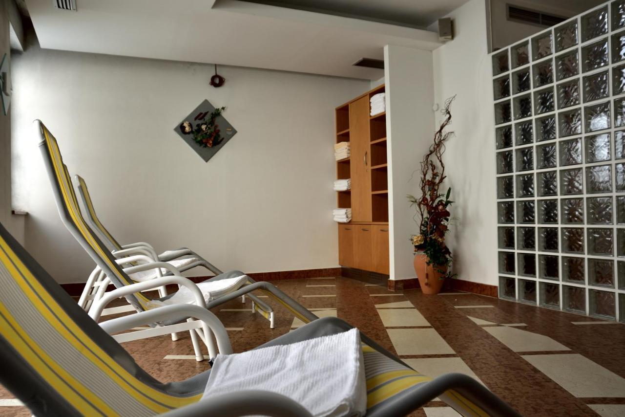 Hotel Krone Bruneck Buitenkant foto