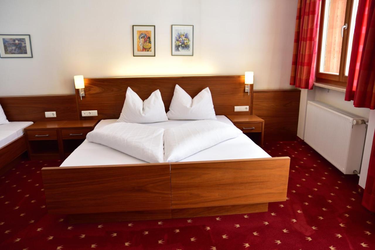 Hotel Krone Bruneck Buitenkant foto