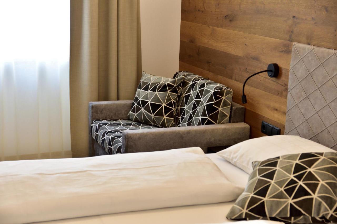 Hotel Krone Bruneck Buitenkant foto