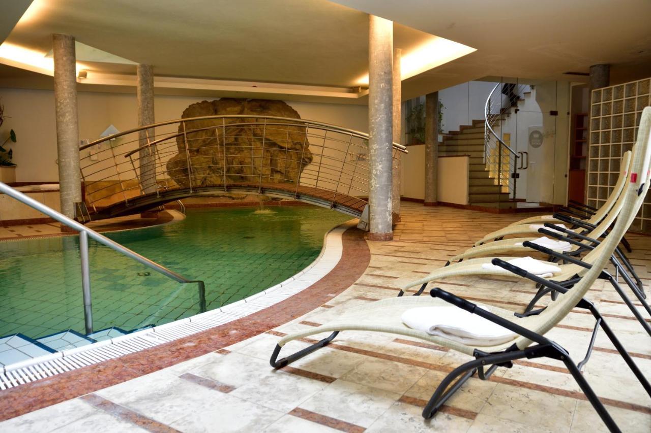 Hotel Krone Bruneck Buitenkant foto